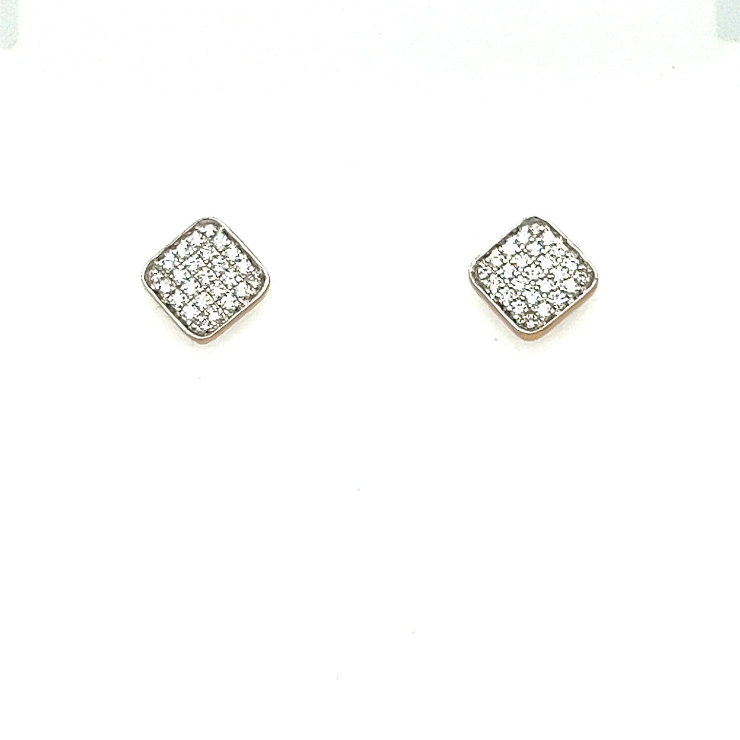 diamond stud